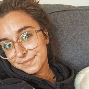 Meet your Posher, Torie